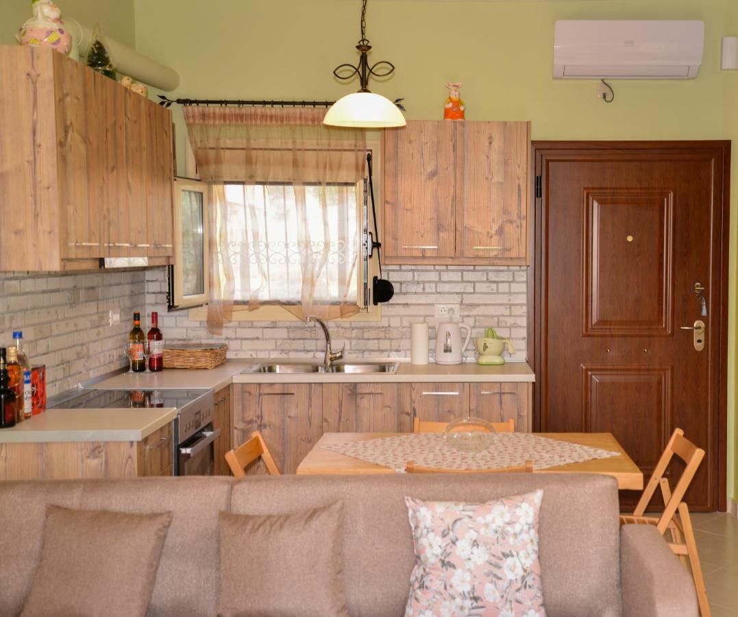 Andri House Lägenhet Marathiás Exteriör bild